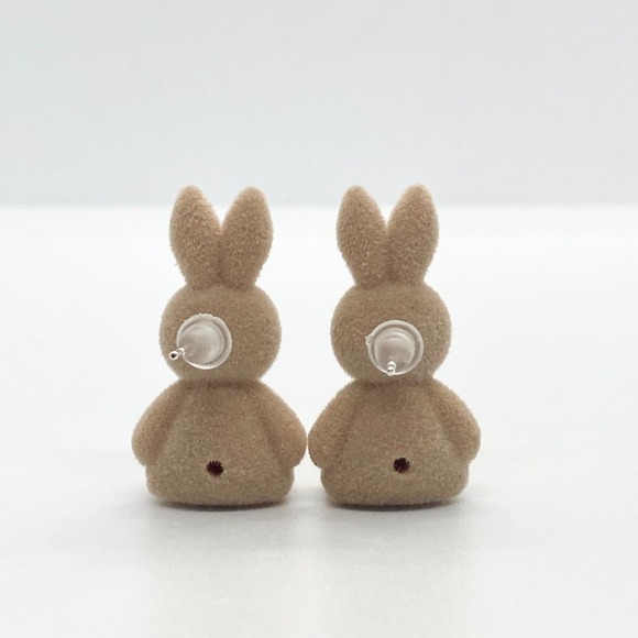 Fuzzy Beige Easter Bunny Rabbit Stuffed Animal Stud Earring Pair - Picture 6 of 10